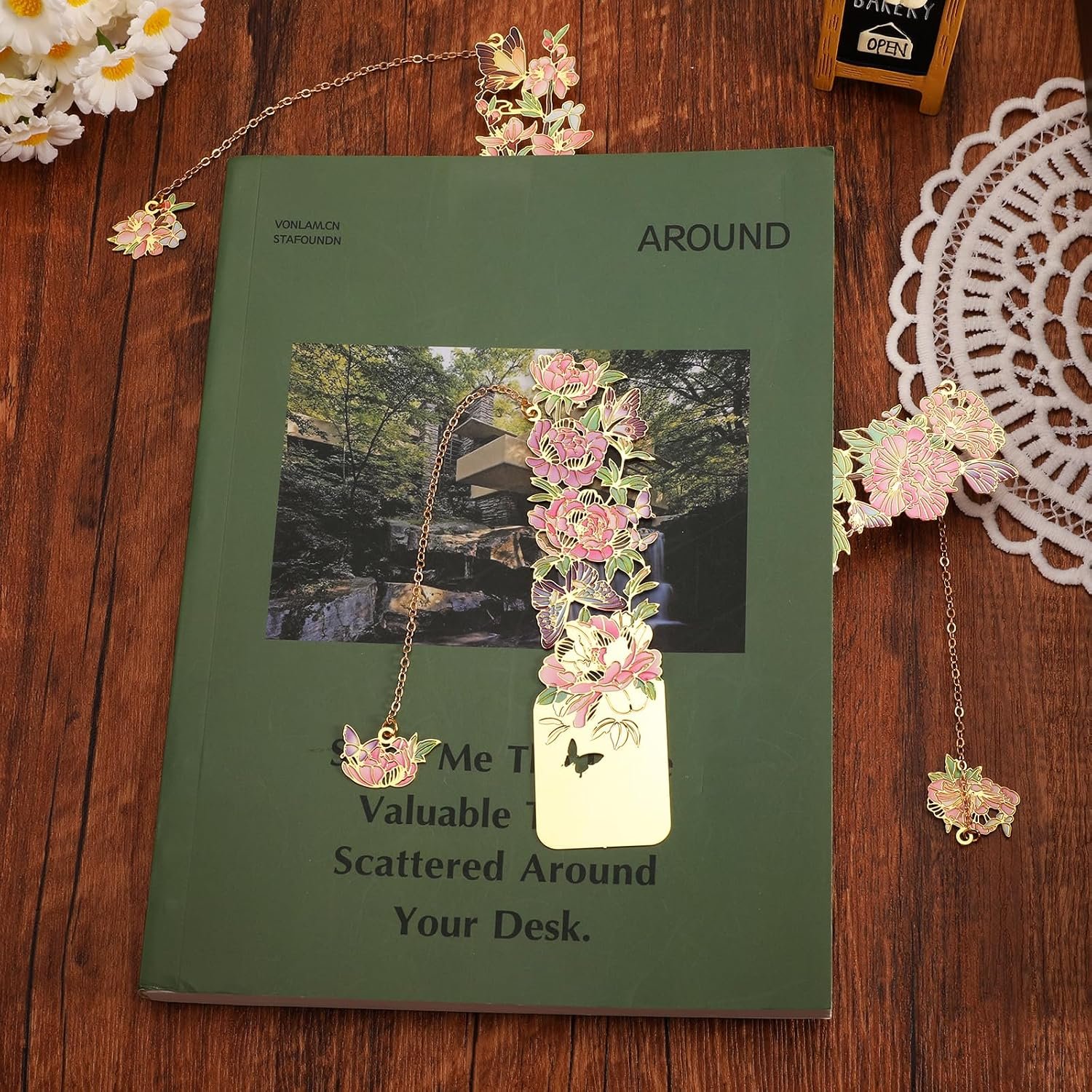Metal Flower Bookmarks with Decorative Floral Designs - Image 2