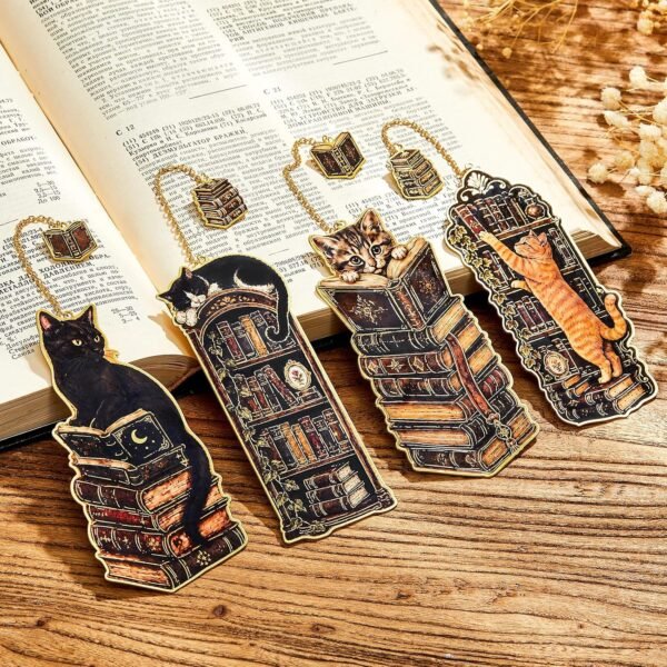 Vintage Cat-Shaped Metal Bookmarks for Readers